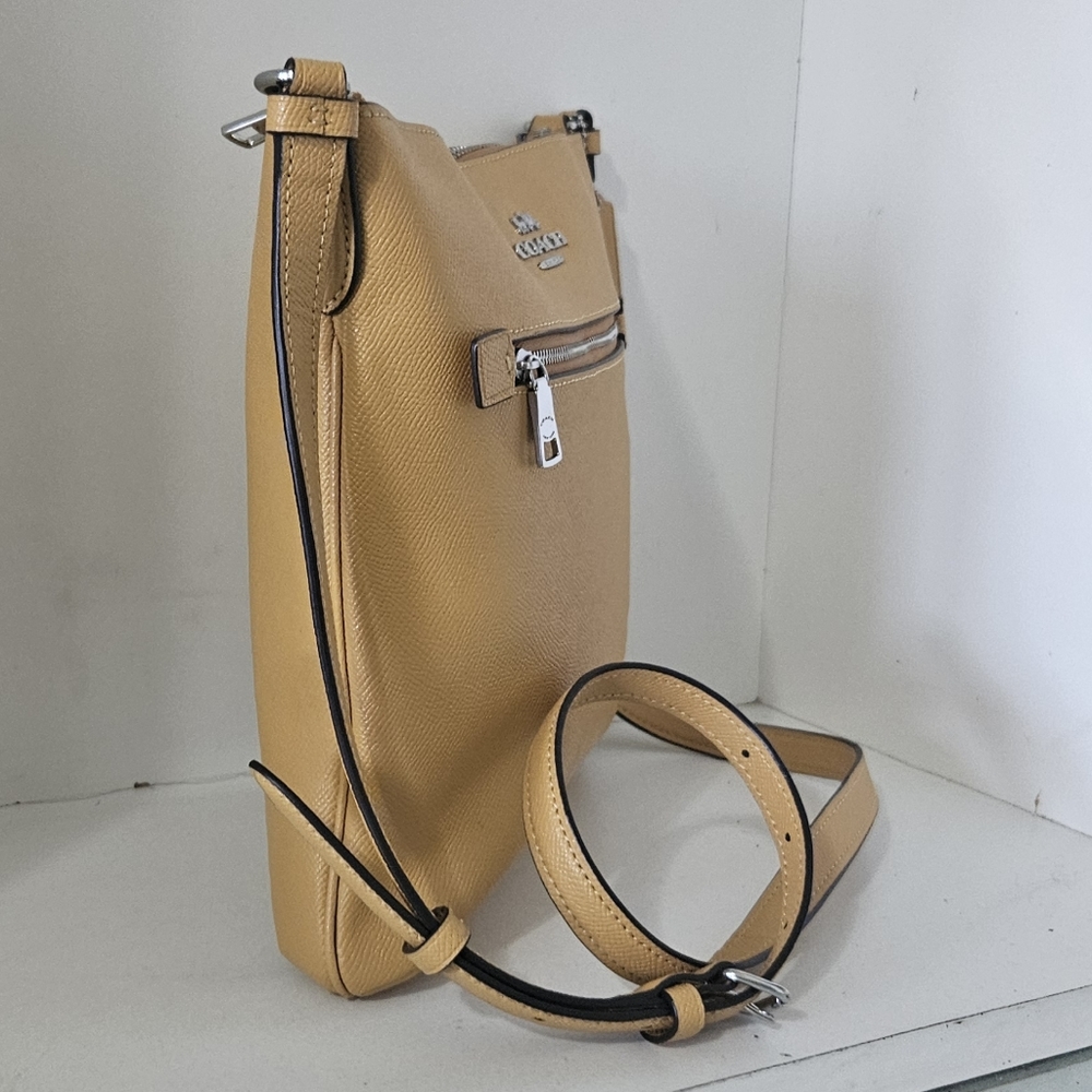 NWOT Coach Honeycomb Color Leather Crossbody Bag - Picture 5 of 13